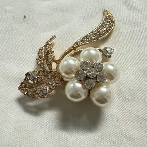 Brooch